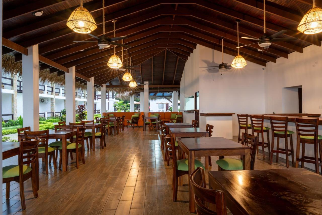 Fuego Del Sol Beachfront Hotel ฆาโก ภายนอก รูปภาพ